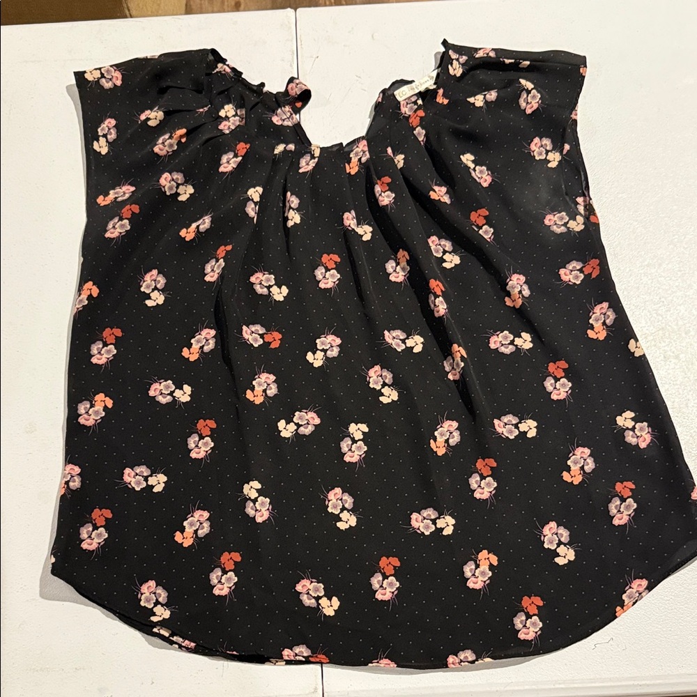 LC Lauren Conrad Black Floral Top